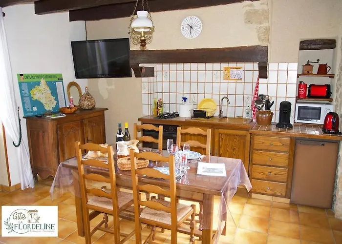 Дом отдыха La Flordeline Classe 2 Etoiles Draps Et Serviettes Non Fournis